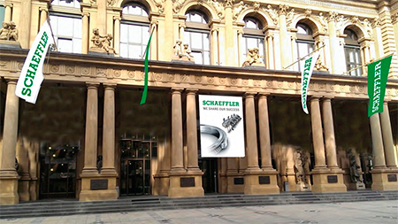 Schaeffler   IPO  975 . 