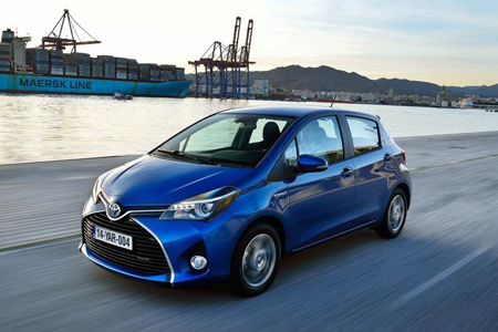 Toyota   Yaris -     