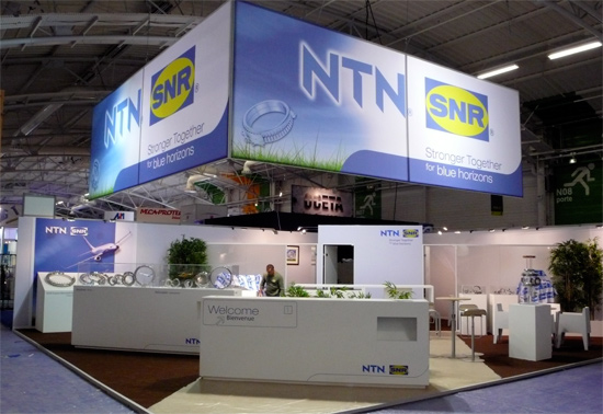 Общий вид экспозиции NTN-SNR на авиационном салоне в Ле Бурже 2009