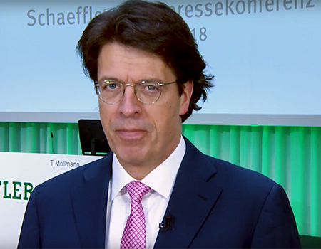 C Клаусом Розенфельдом, действующим главным исполнительным директором Schaeffler AG, пролонгирован контракт