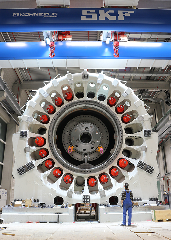 Испытательная установка в новом испытательном центре SKF